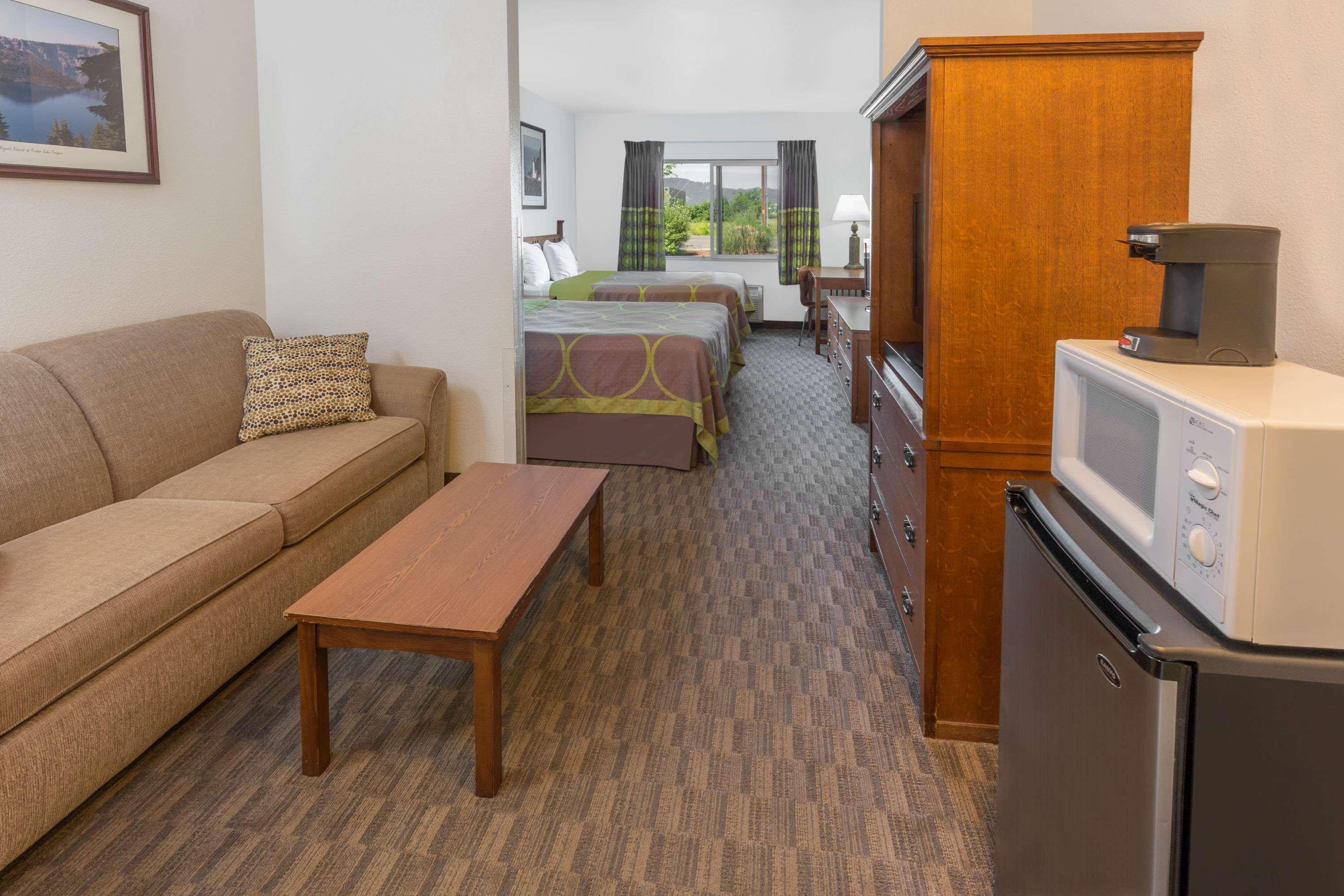 Super 8 By Wyndham Central Pt Medford Central Point Exteriör bild